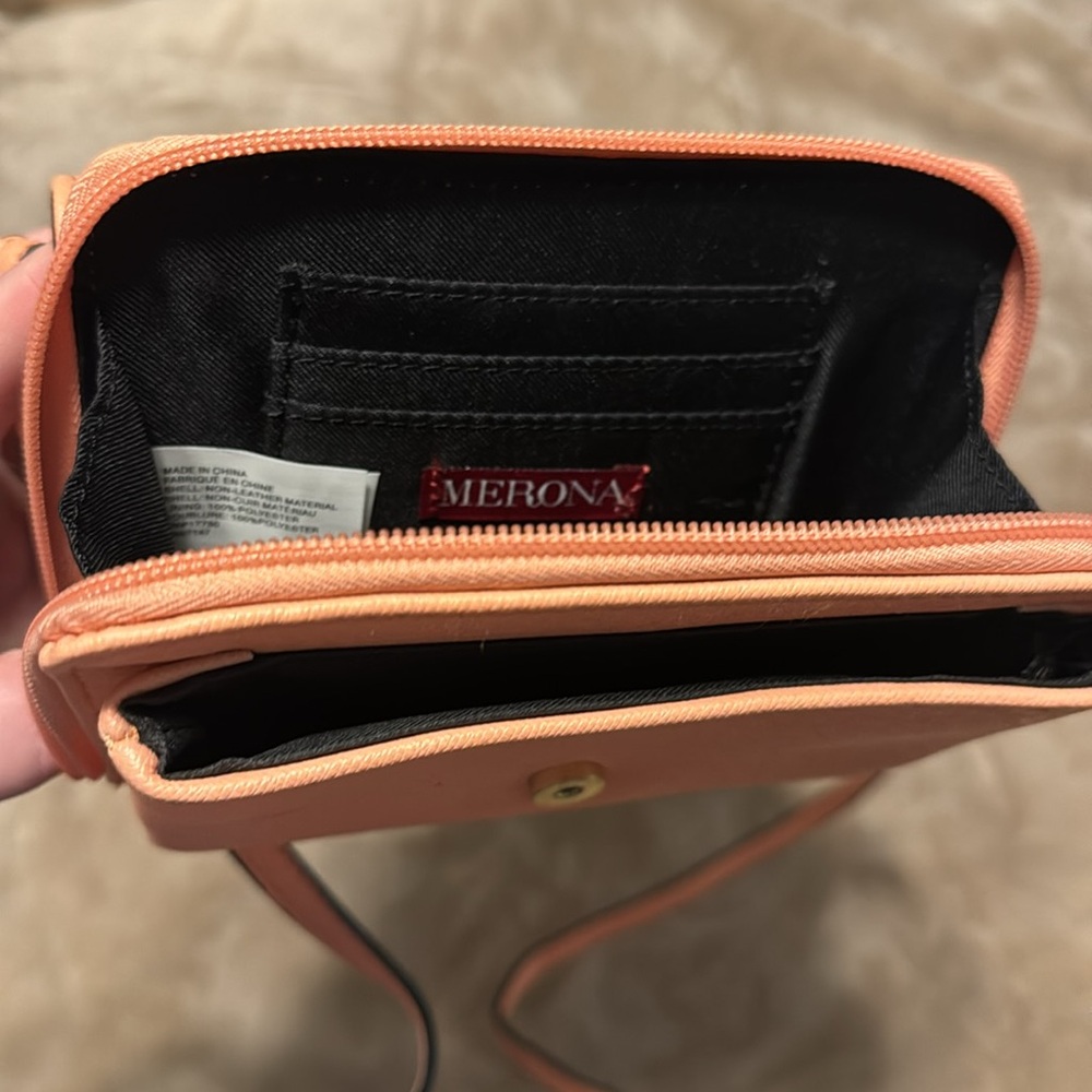 Crossbody - Picture 4 of 4